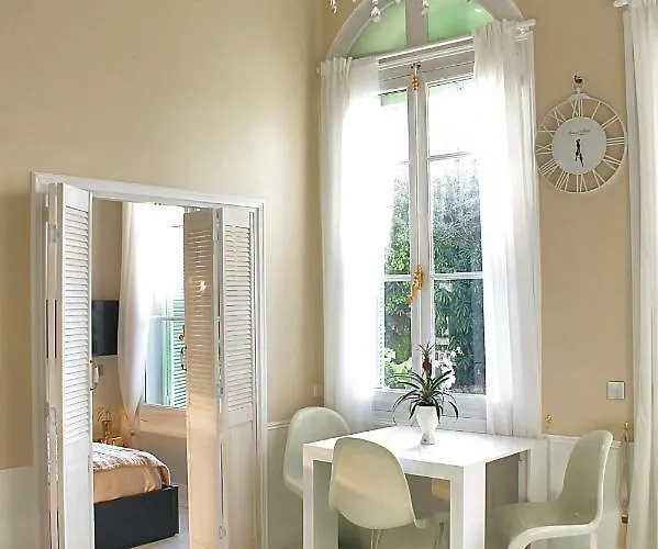 'maison Blanche' * カンヌ